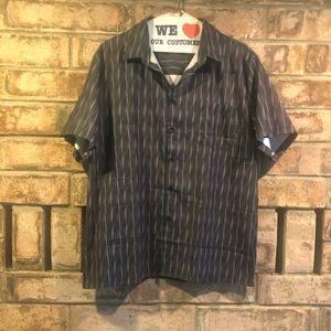 Short-sleeved Men’s Shirt